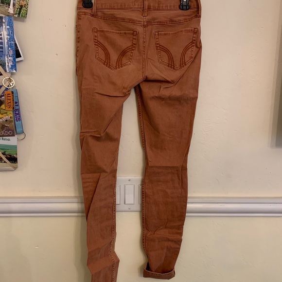 Holister Super Skinny Jeans - Picture 2 of 3